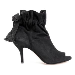 Suede H&M ankle boots size 6